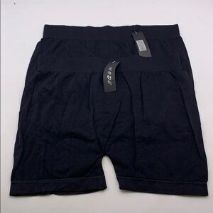 2 C-Mode Black Shorts Ones Size Womens New
